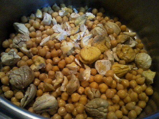 garbanzos con castañas paso 1