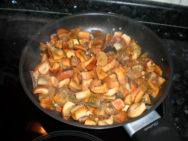 Patatas con Níscalos