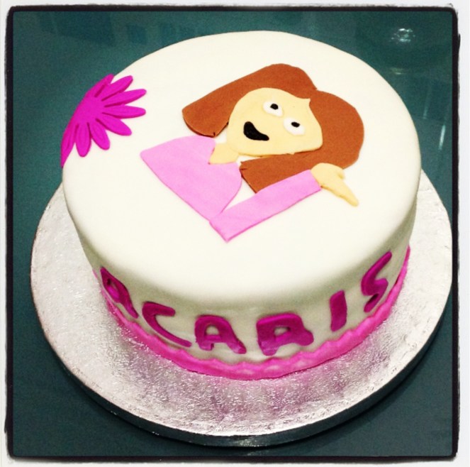 tarta fondant emoticono whatsapp