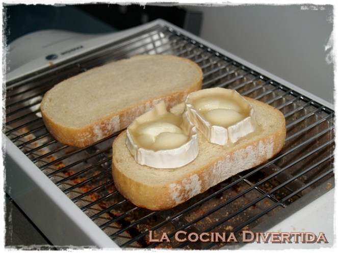 Sandwich de salmon y queso