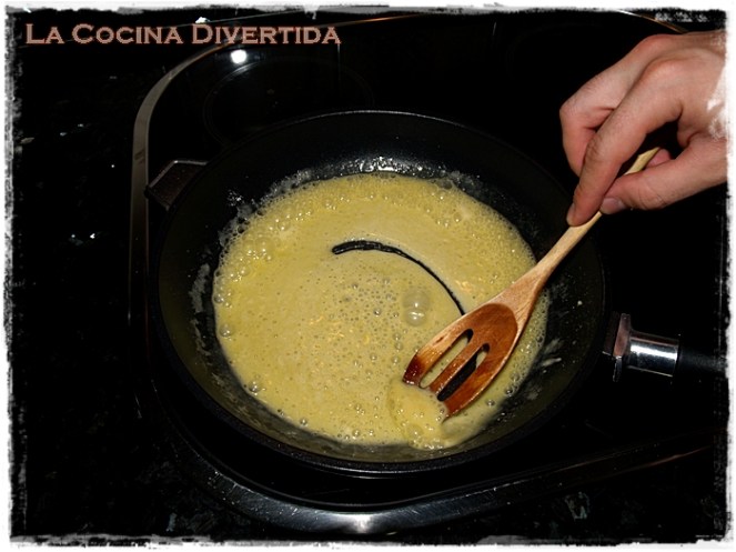 Gratinado de nidos de pasta con carne y champiñones