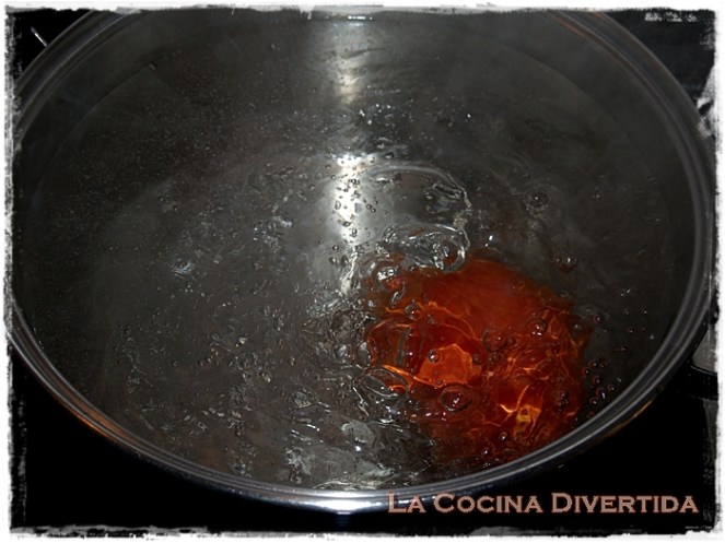 Gratinado de nidos de pasta con carne y champiñones