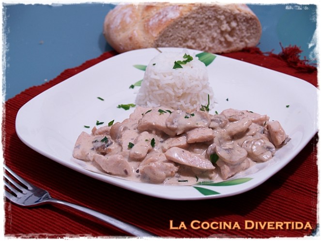 Solomillo de pavo al Strogonoff