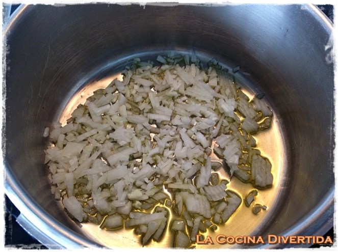 Lentejas con alcachofas con jamón