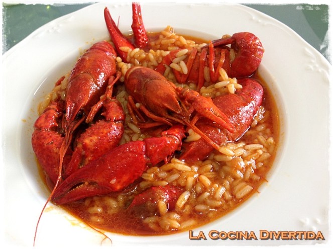 arroz candoso con cangrejos de rio