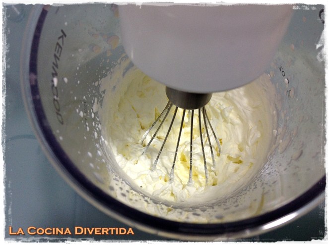 bizcocho bundt cake nata montada