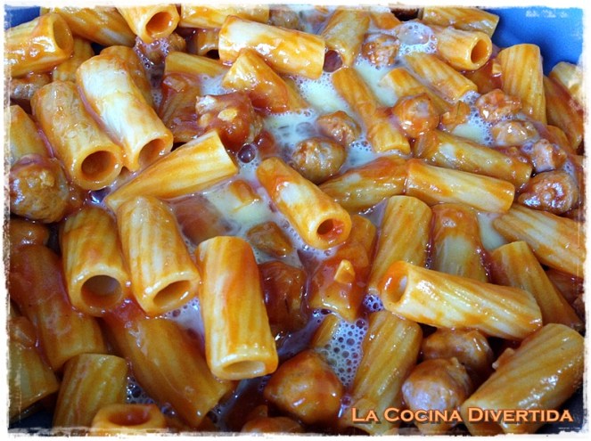 macarrones con salchichas al gratin paso a paso