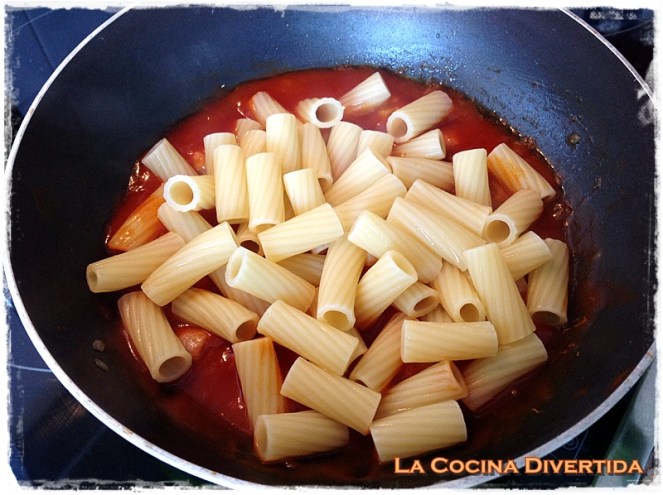 macarrones con salchichas al gratin paso a paso