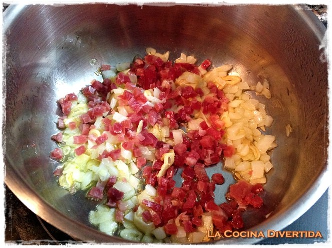 sopas de ajo castellanas