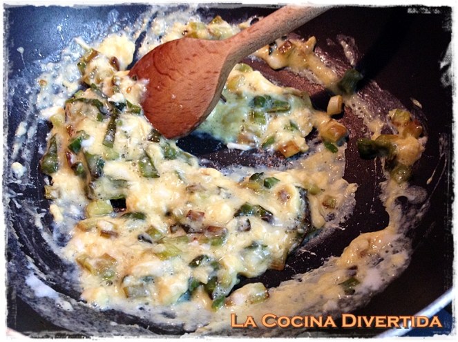 revuelto de ajetes tiernos con crujiente de jamón