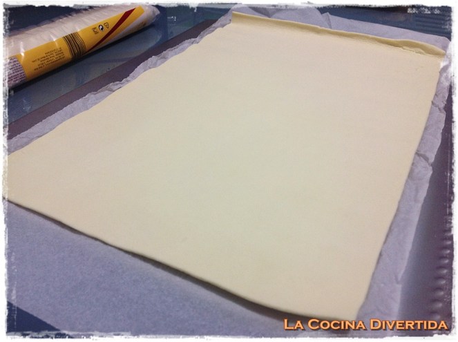 empanada de bacon, queso y crema de champiñones