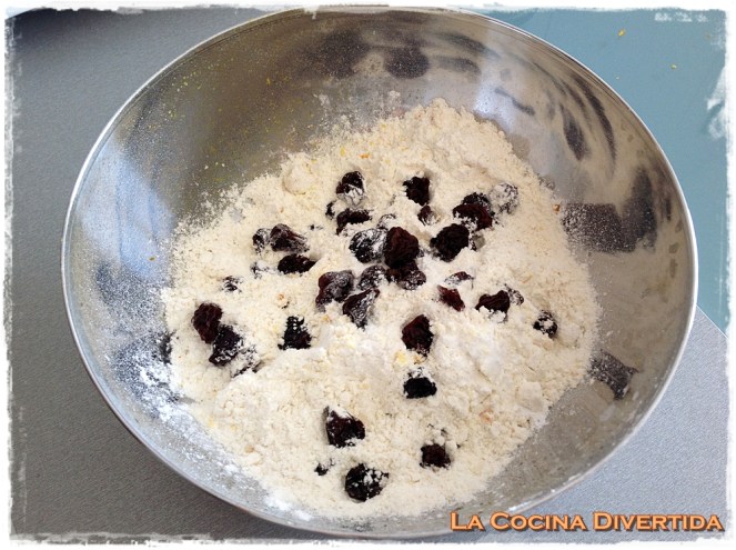 bizcocho naranja pasas