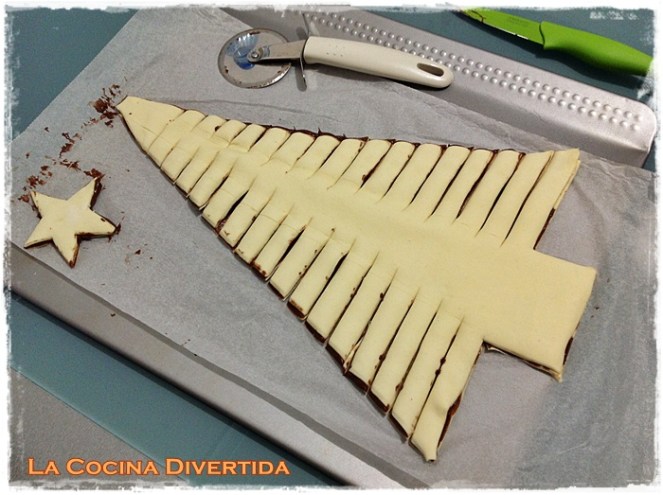 Árbol de Navidad de hojaldre y Nutella