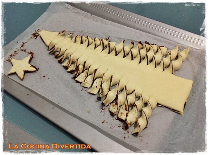 Árbol de Navidad de hojaldre y Nutella