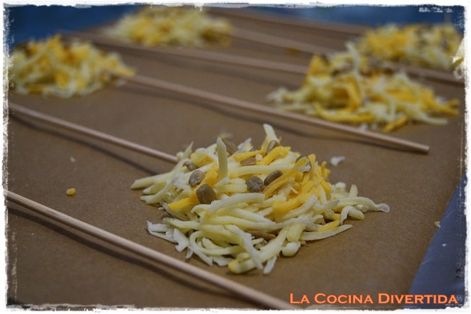 piruletas de queso con pipas