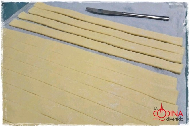 canutillos de hojaldre rellenos de nata