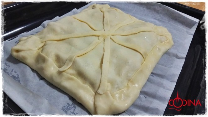 empanada de pavo adobado con verdura