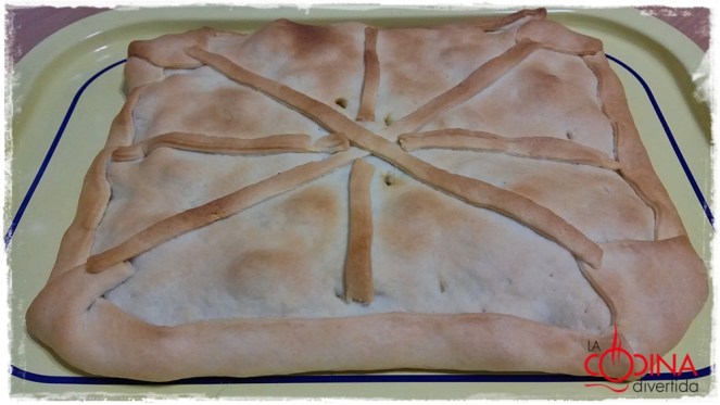 empanada de pavo adobado con verdura