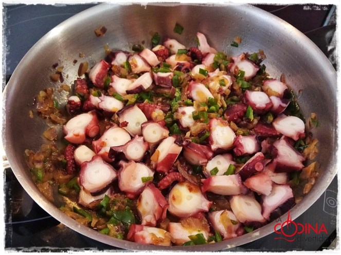 fideuá de pulpo y gambas