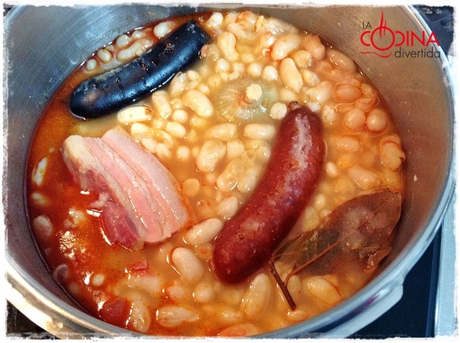 alubias blancas con compango