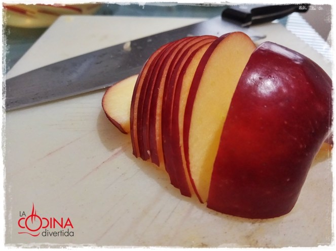 flores de hojaldre y manzana