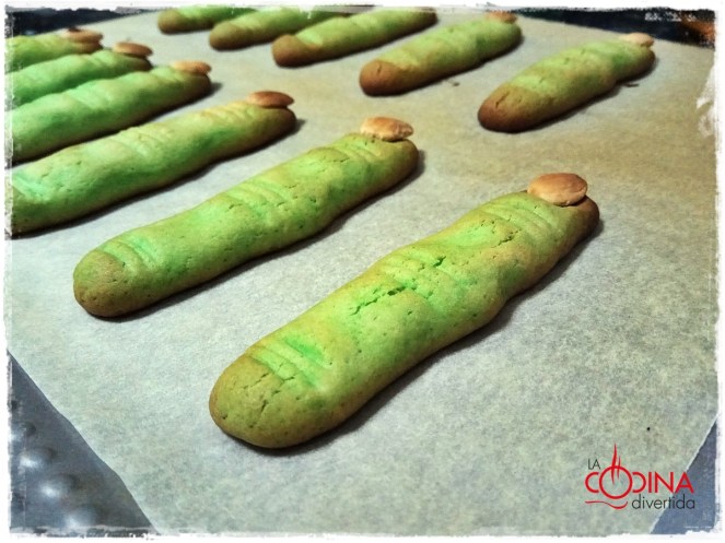 dedos bruja halloween