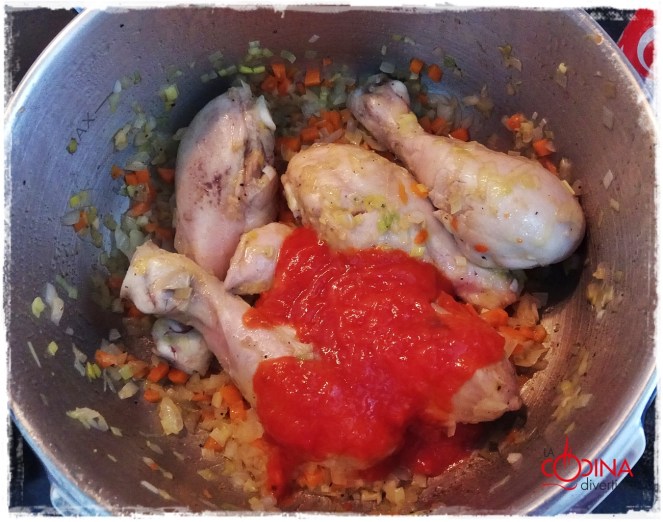 muslos de pollo a la coca-cola con patatas gajo