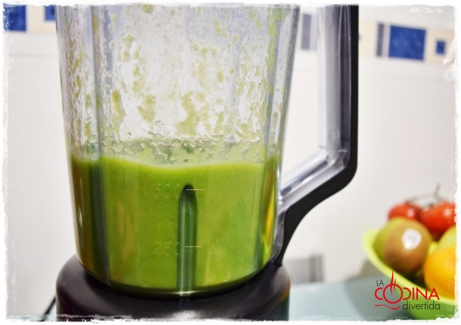 smoothie esponacas kiwi manzana