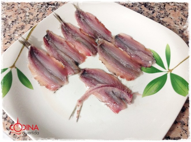 ensalada campera con boquerones