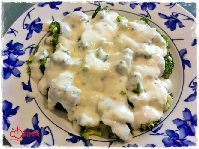 brocoli besamel queso