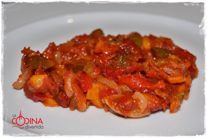 fritada pimientos con huevo frito