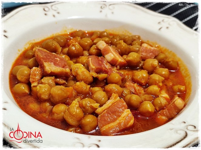 garbanzos con panceta curada