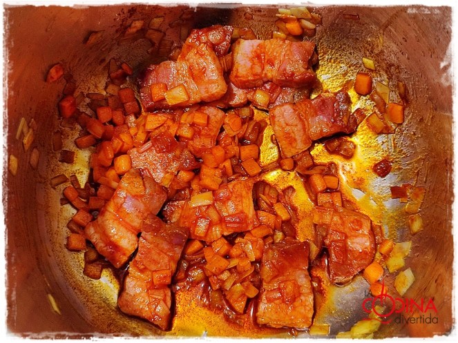 garbanzos con panceta curada