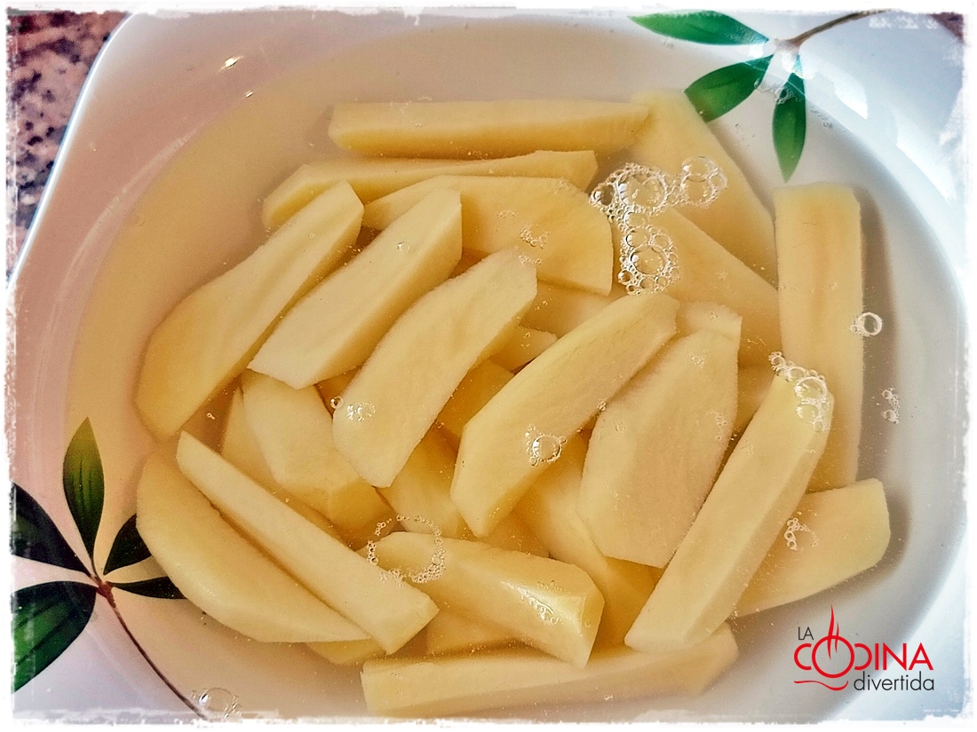 Patatas Rober's con mayonesa de huevo frito