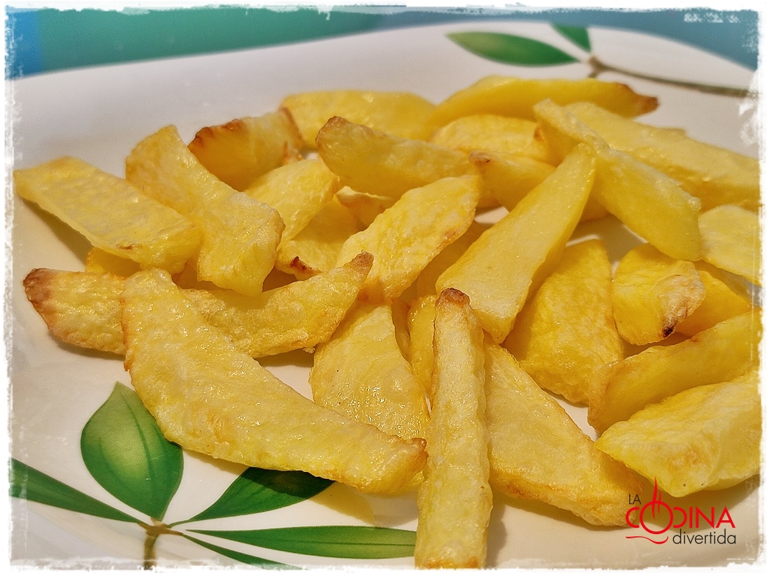 Patatas Rober's con mayonesa de huevo frito